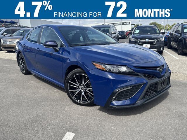 2023 Toyota Camry SE