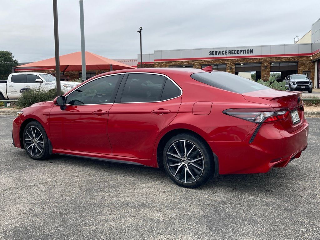 2023 Toyota Camry SE