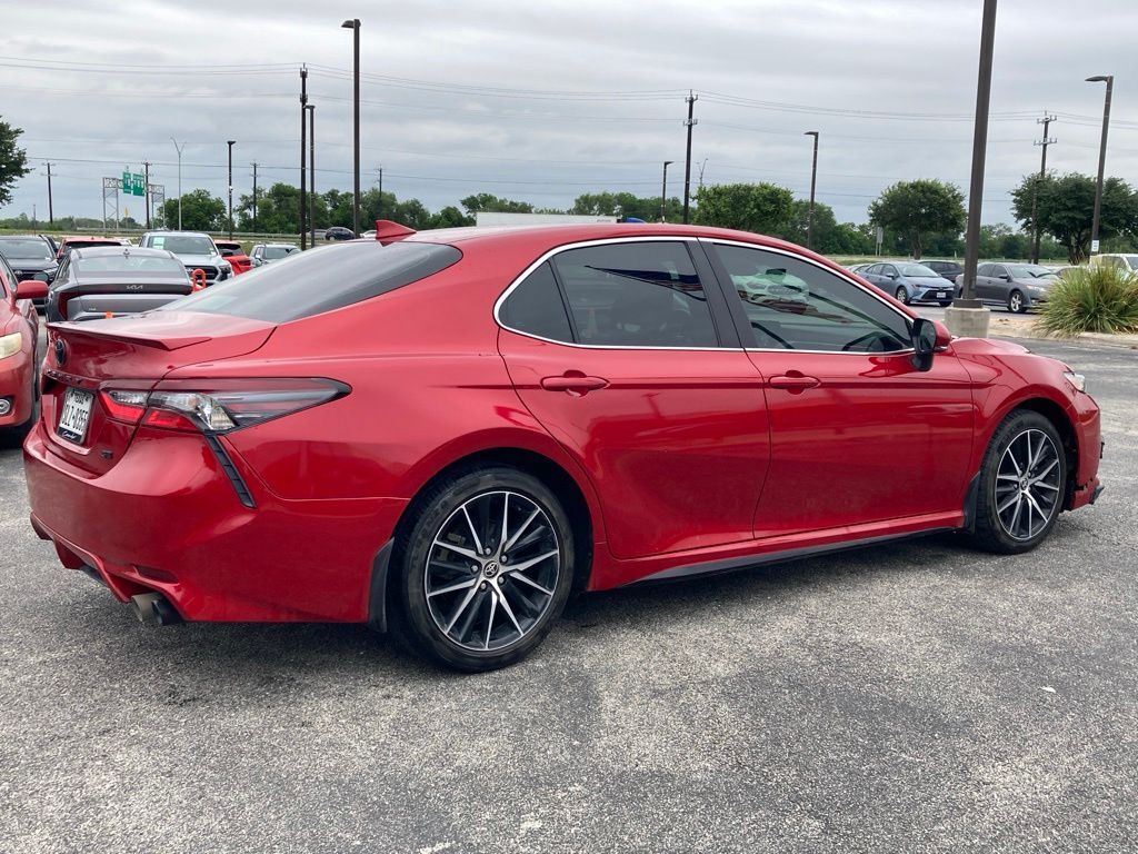 2023 Toyota Camry SE