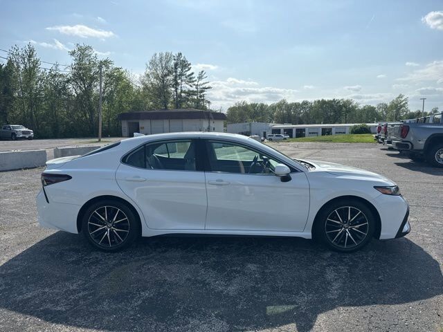 2023 Toyota Camry SE Carbondale IL