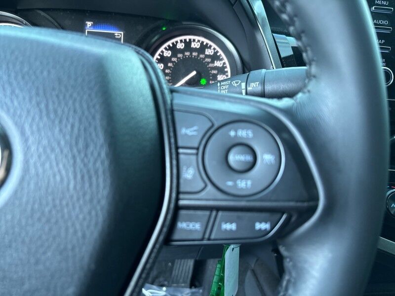 2023 Toyota Camry SE w/XP PACKAGE Seffner FL