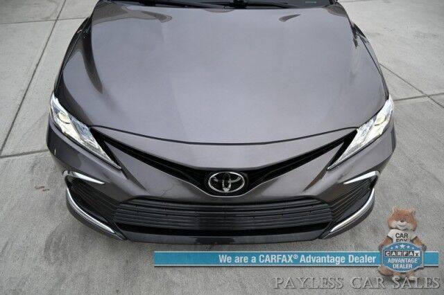 2023 Toyota Camry XLE / Cold Weather Pkg / Auto Start / Heated Leather Seats & Steering Wheel / Adaptive Cruise / Lane Depart & Blind Spot / Apple CarPlay & Android Auto / Back Up Camera / Keyless Entry & Start / 38 MPG / 1 Owner Anchorage AK