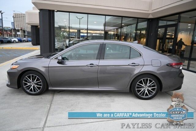 2023 Toyota Camry XLE / Cold Weather Pkg / Auto Start / Heated Leather Seats & Steering Wheel / Adaptive Cruise / Lane Depart & Blind Spot / Apple CarPlay & Android Auto / Back Up Camera / Keyless Entry & Start / 38 MPG / 1 Owner Anchorage AK