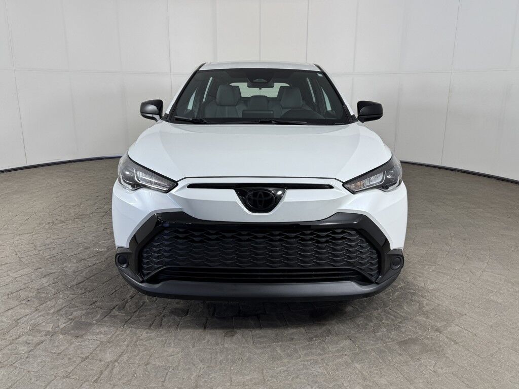 2023 Toyota Corolla Cross Hybrid S Maumee OH
