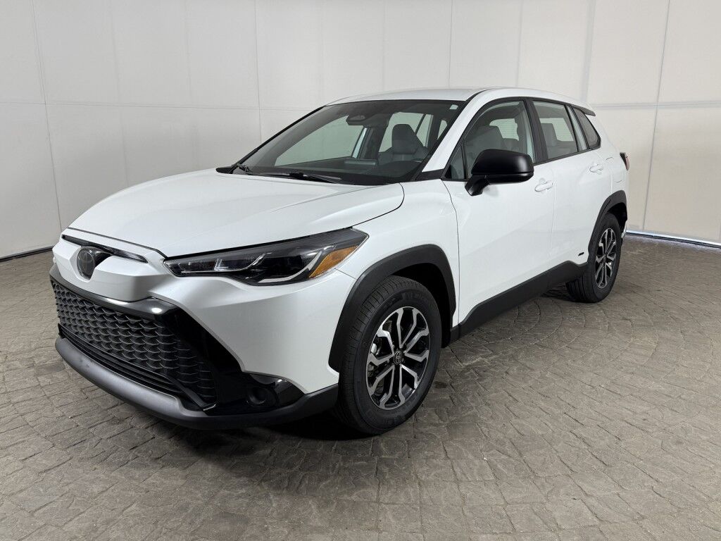 2023 Toyota Corolla Cross Hybrid S Maumee OH