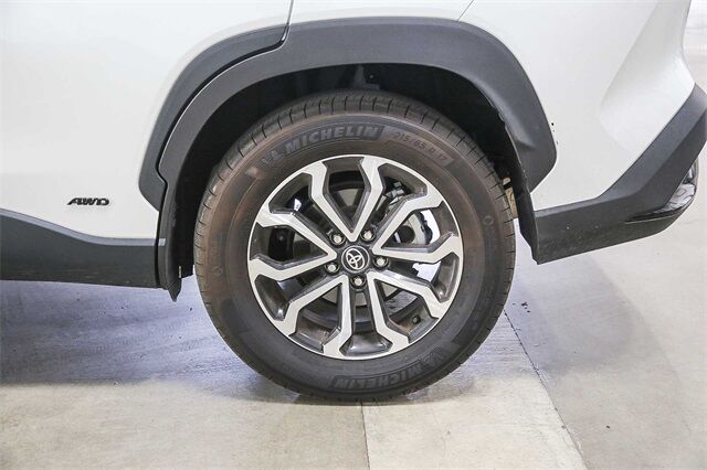 2023 Toyota Corolla Cross Hybrid SE Huntington Beach CA