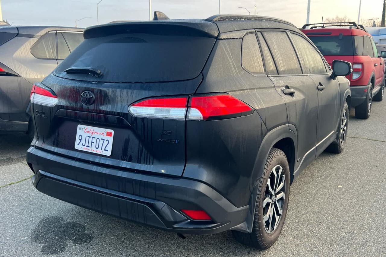 2023 Toyota Corolla Cross Hybrid SE