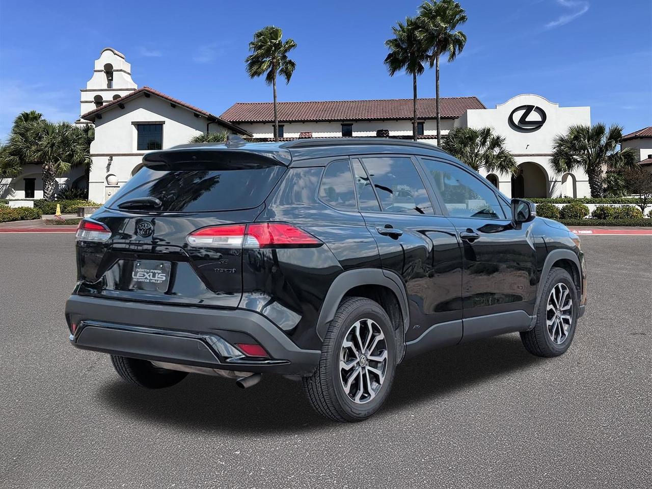 2023 Toyota Corolla Cross Hybrid SE