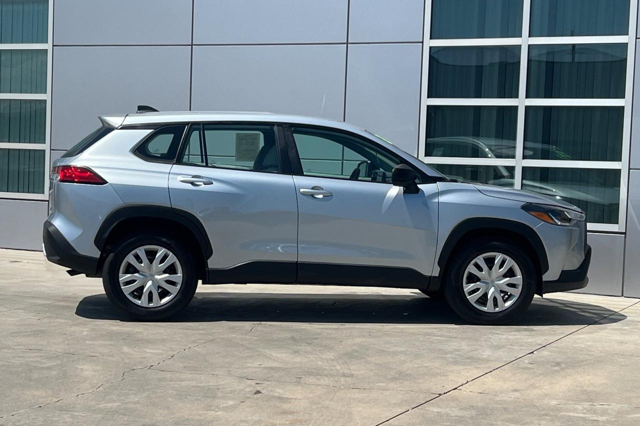 2023 Toyota Corolla Cross L Ontario OR