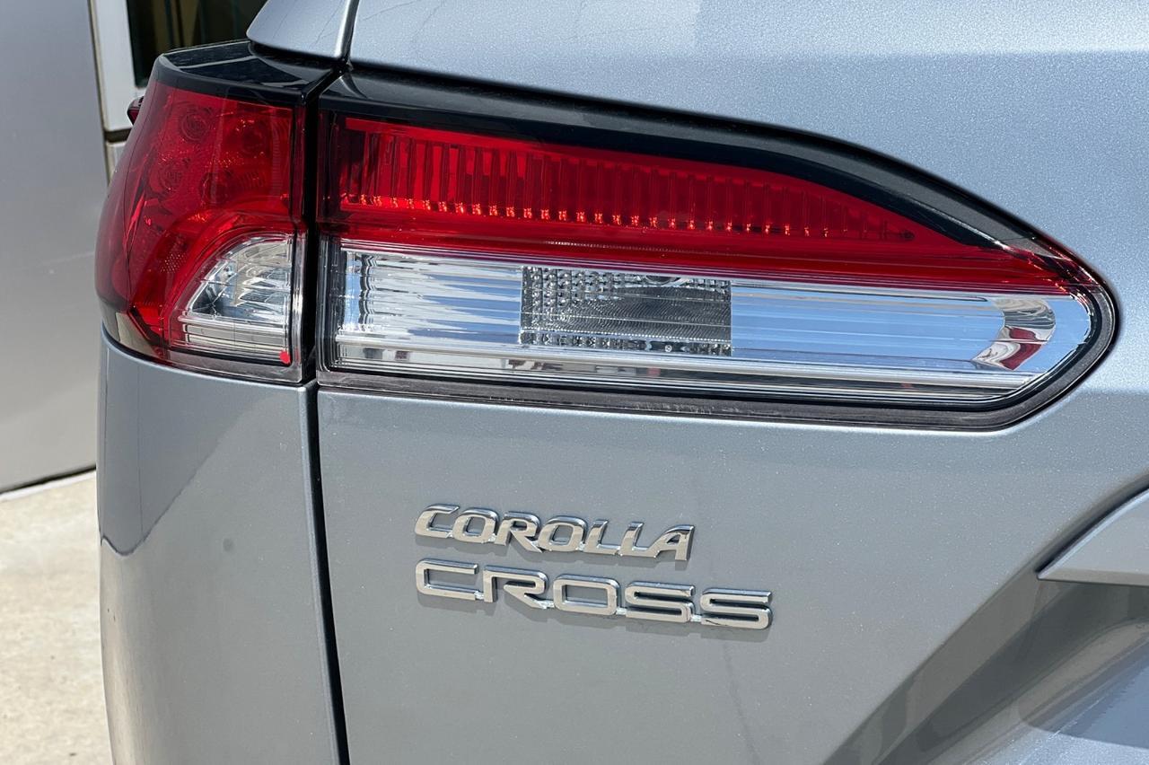 2023 Toyota Corolla Cross L Ontario OR