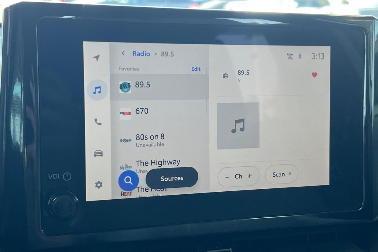 2023 Toyota Corolla Cross L Ontario OR