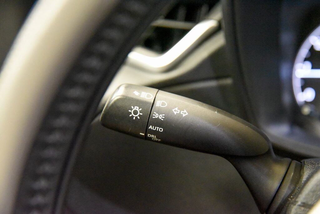 2023 Toyota Corolla Cross LE Akron