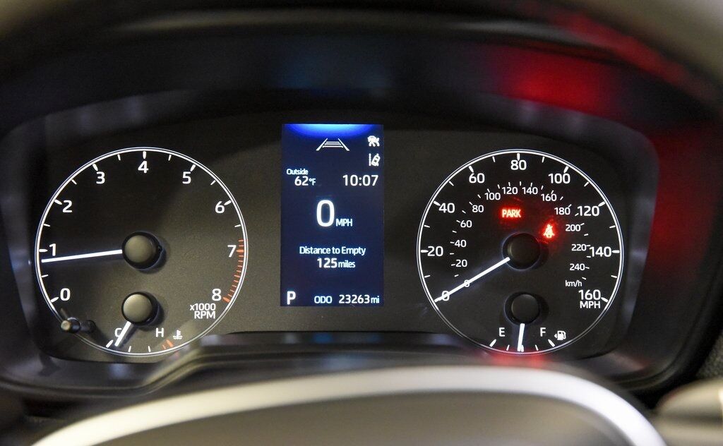 2023 Toyota Corolla Cross LE Akron