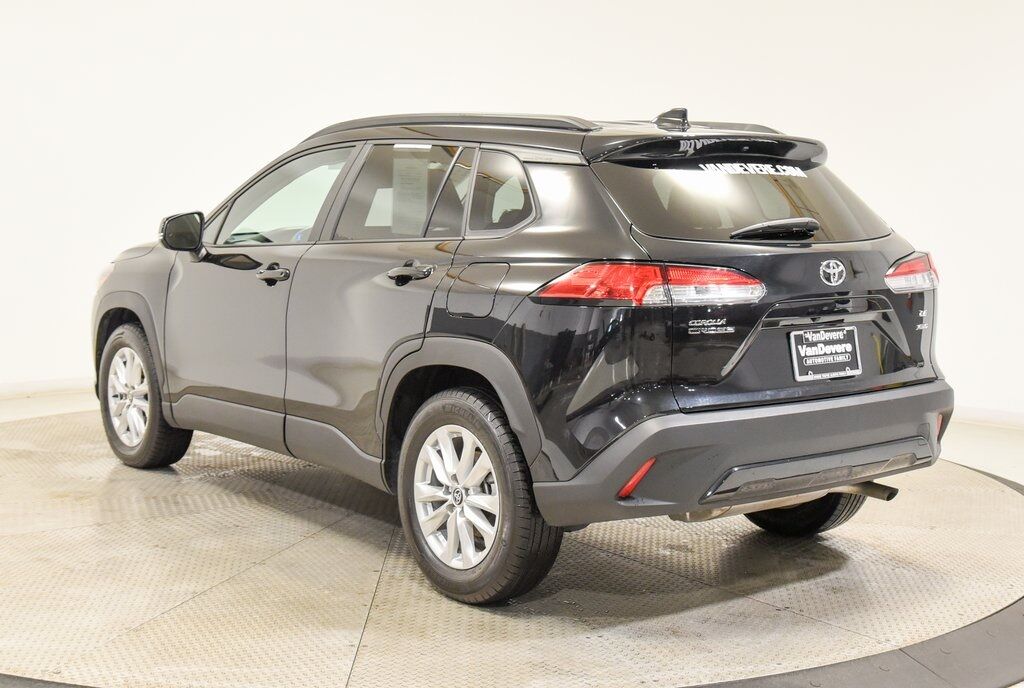 2023 Toyota Corolla Cross LE Akron