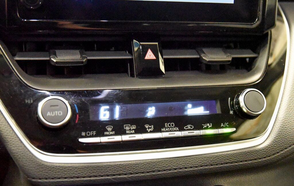 2023 Toyota Corolla Cross LE Akron