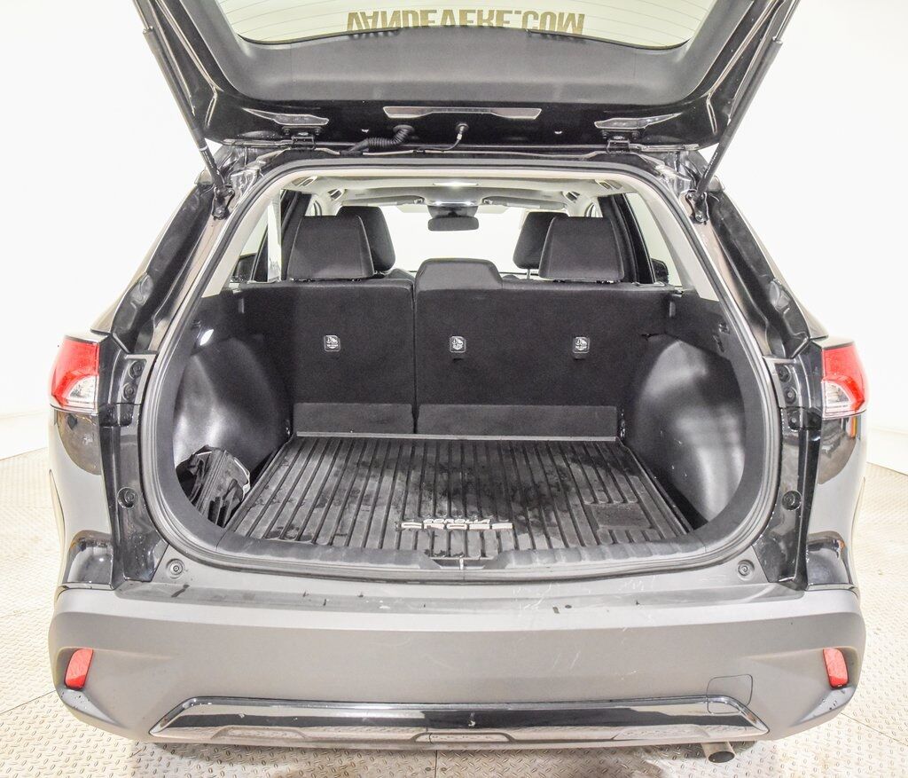 2023 Toyota Corolla Cross LE Akron