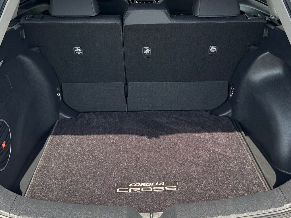 2023 Toyota Corolla Cross LE Morristown TN