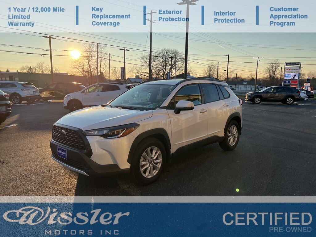 2023 Toyota Corolla Cross LE