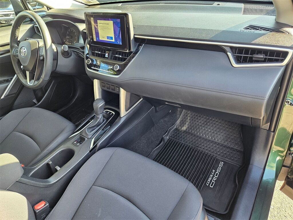 2023 Toyota Corolla Cross LE Gresham OR