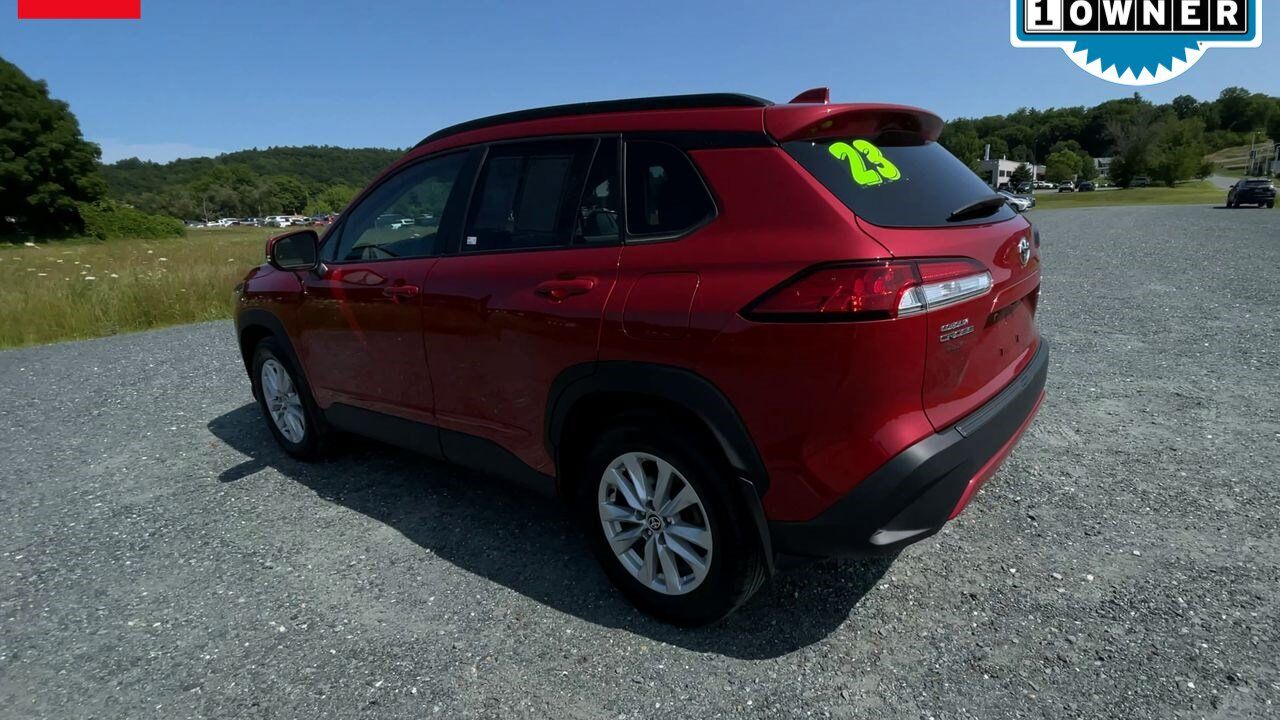 2023 Toyota Corolla Cross LE White River Junction VT