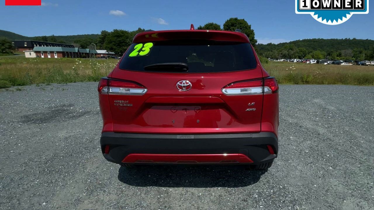 2023 Toyota Corolla Cross LE White River Junction VT