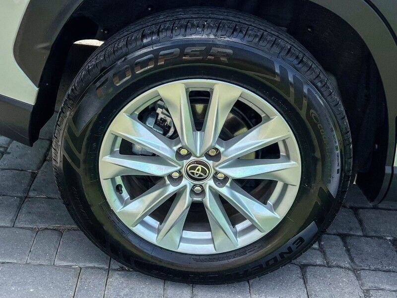2023 Toyota Corolla Cross LE Wilmington NC