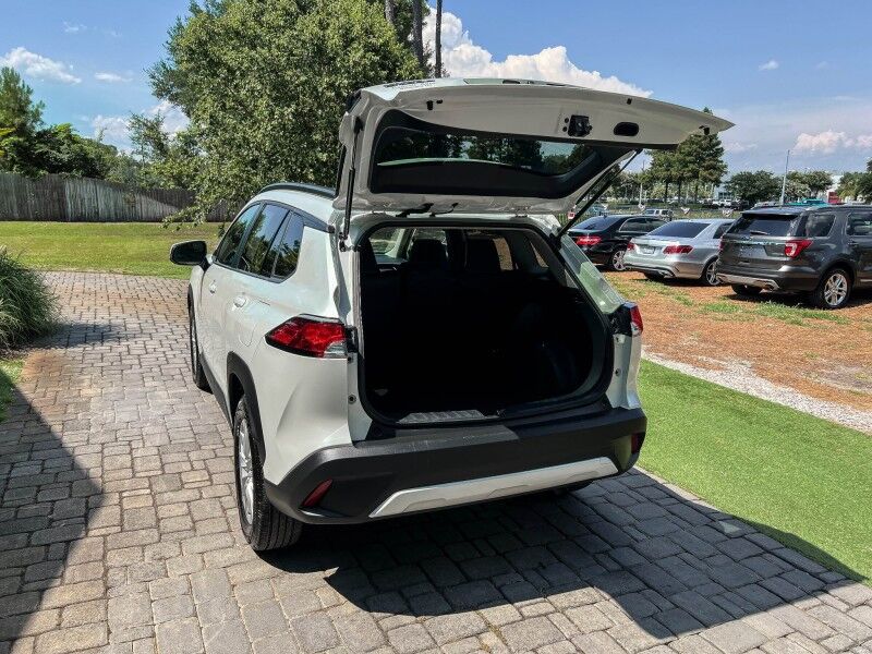 2023 Toyota Corolla Cross LE Wilmington NC