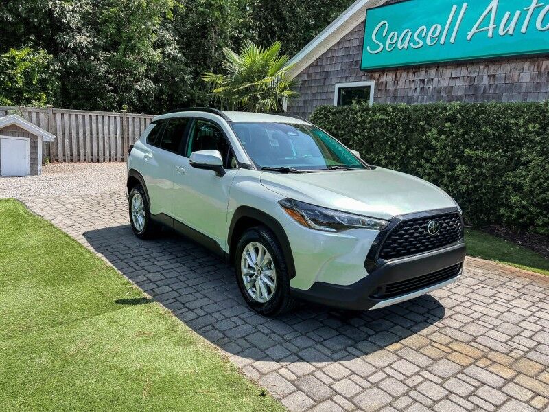 2023 Toyota Corolla Cross LE