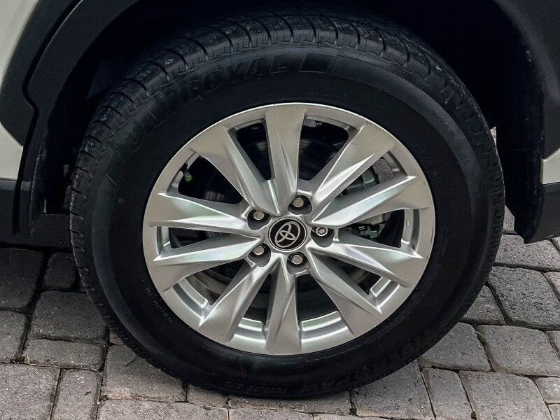 2023 Toyota Corolla Cross LE Wilmington NC