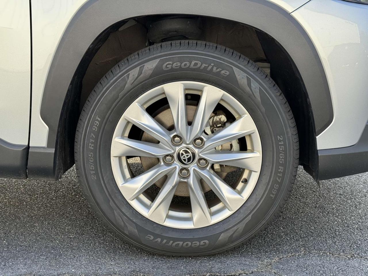 2023 Toyota Corolla Cross LE Fredericksburg VA