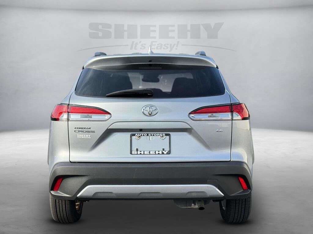 2023 Toyota Corolla Cross LE Fredericksburg VA