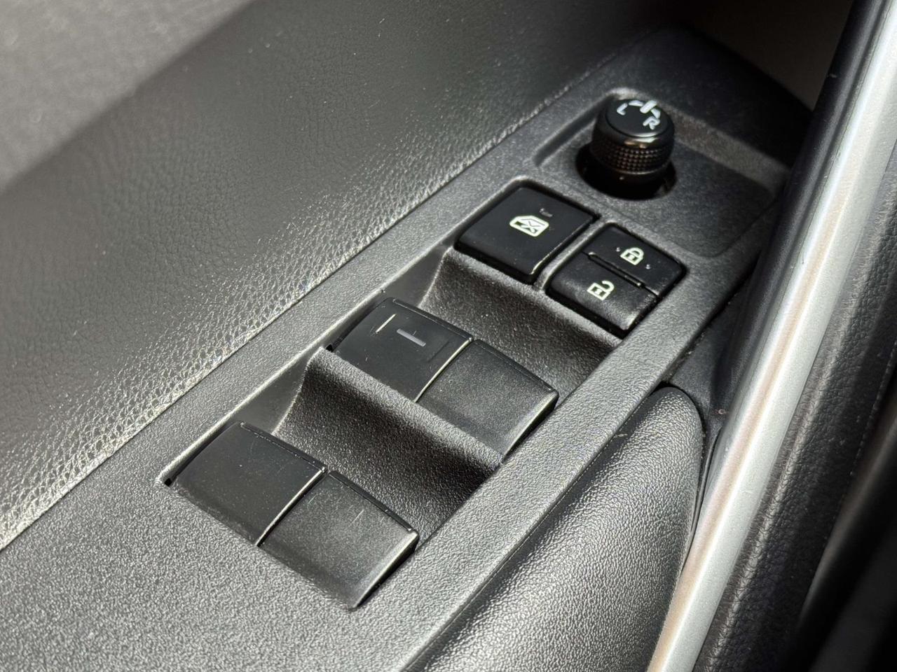 2023 Toyota Corolla Cross LE Fredericksburg VA