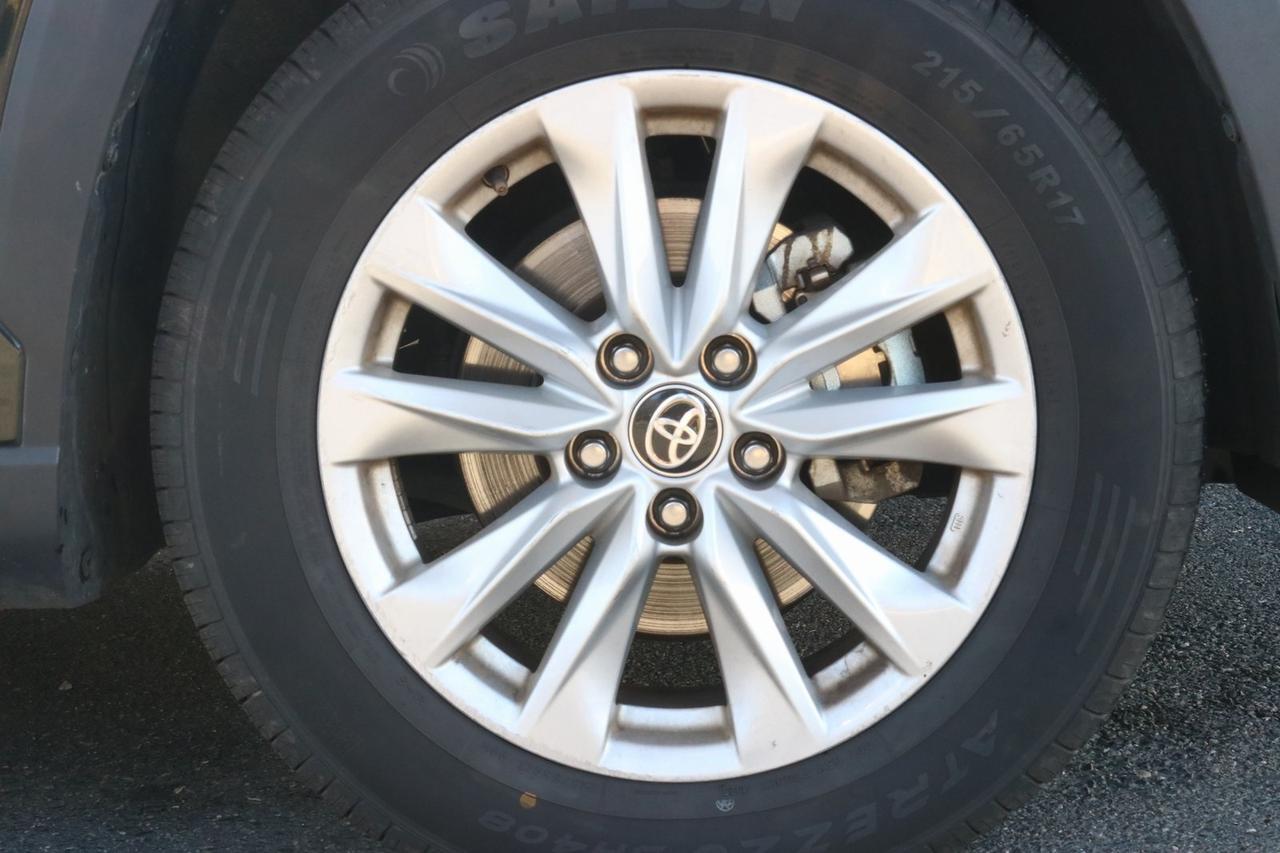 2023 Toyota Corolla Cross LE Fredericksburg VA