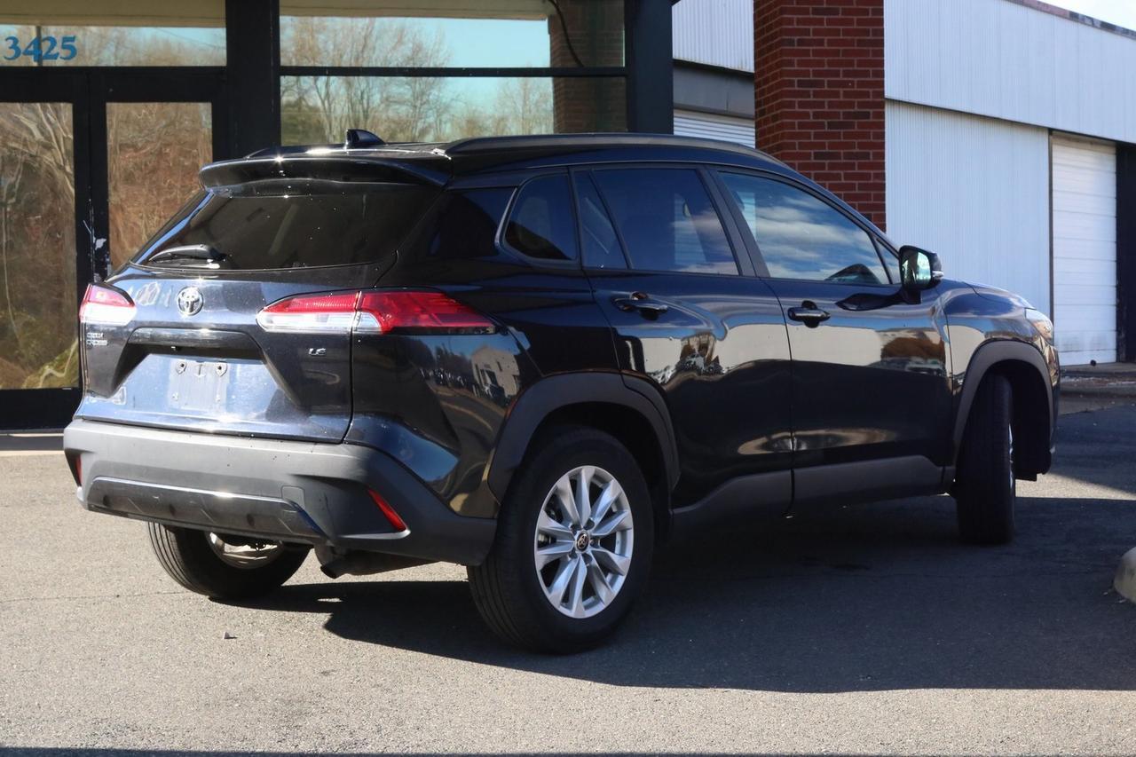 2023 Toyota Corolla Cross LE Fredericksburg VA
