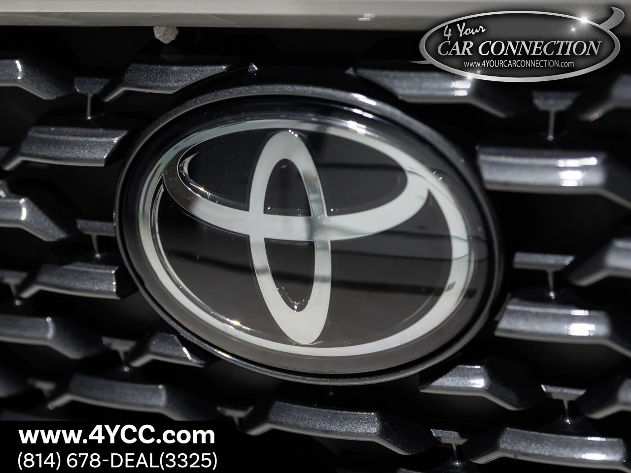 2023 Toyota Corolla Cross XLE Cranberry PA
