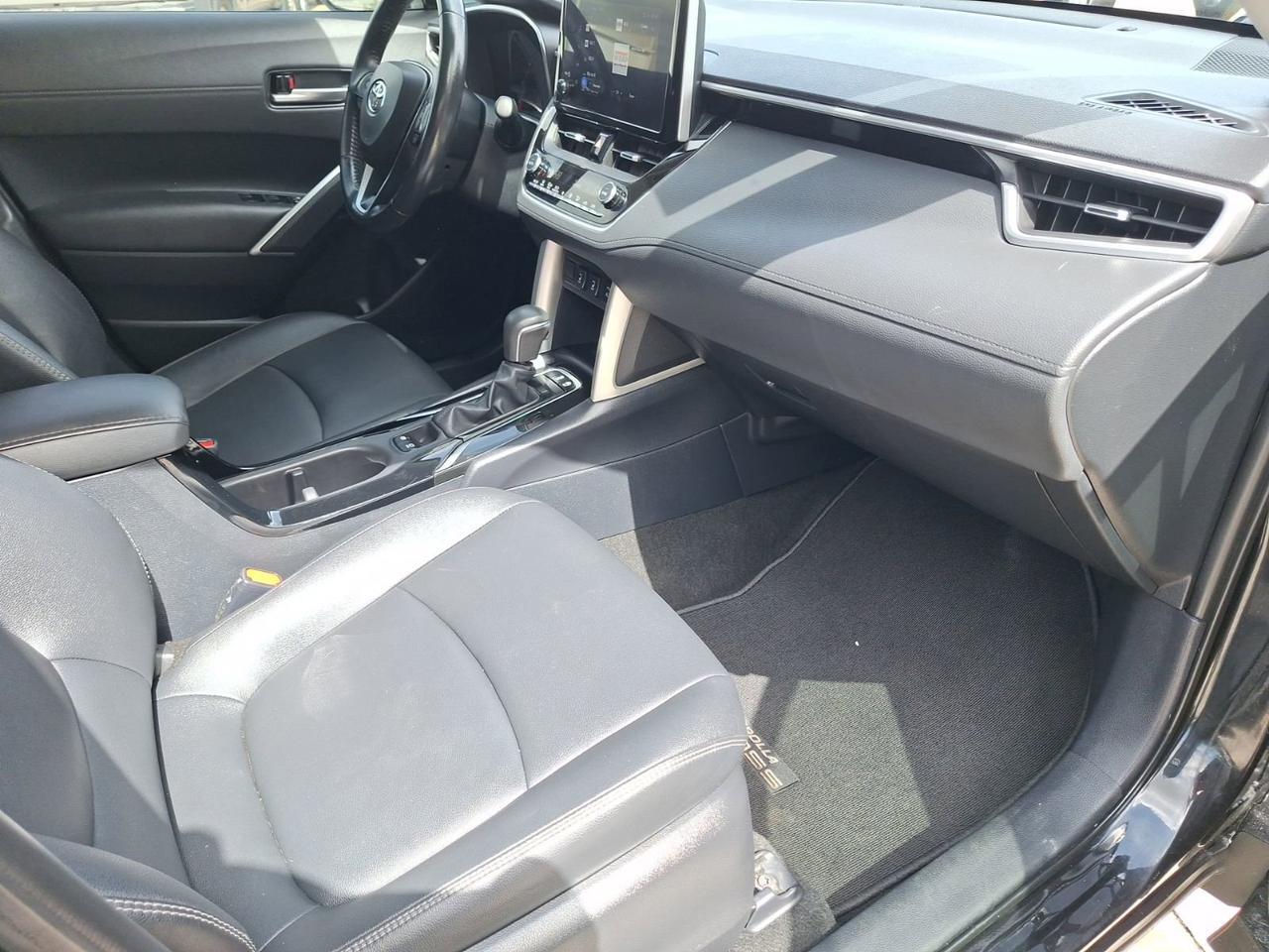 2023 Toyota Corolla Cross XLE Hurst TX