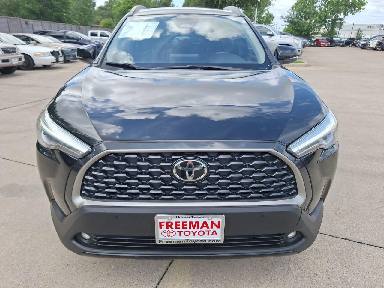 2023 Toyota Corolla Cross XLE Hurst TX