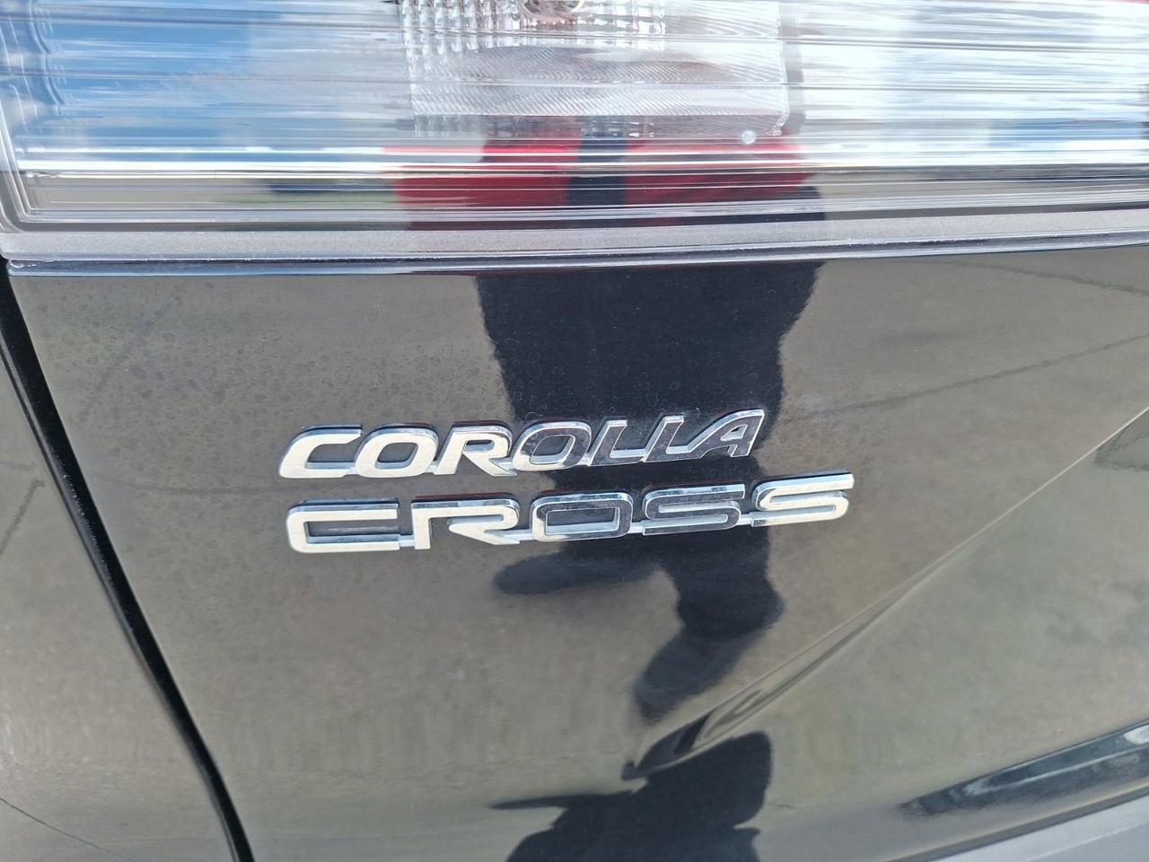 2023 Toyota Corolla Cross XLE Hurst TX