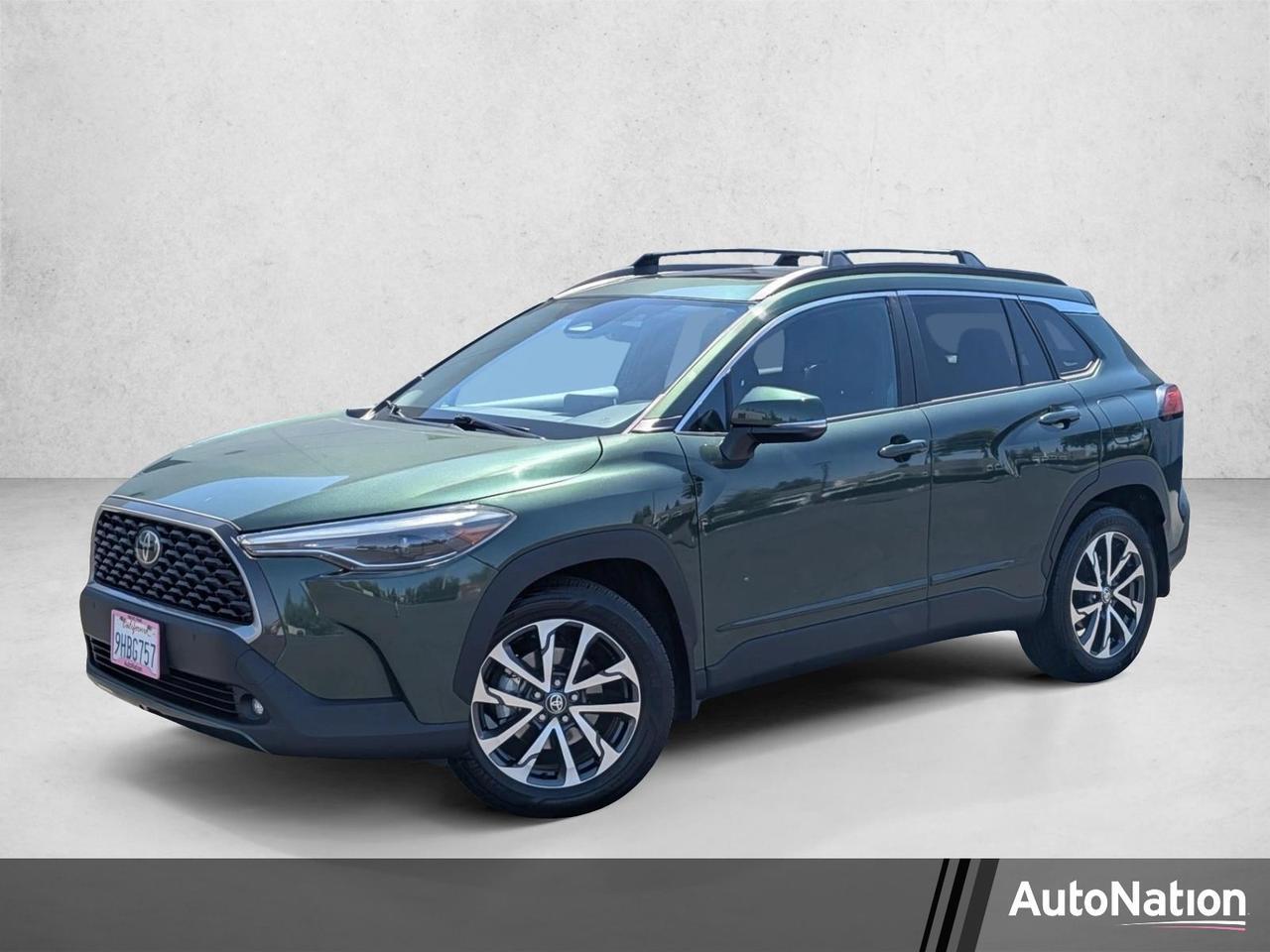 2023 Toyota Corolla Cross XLE
