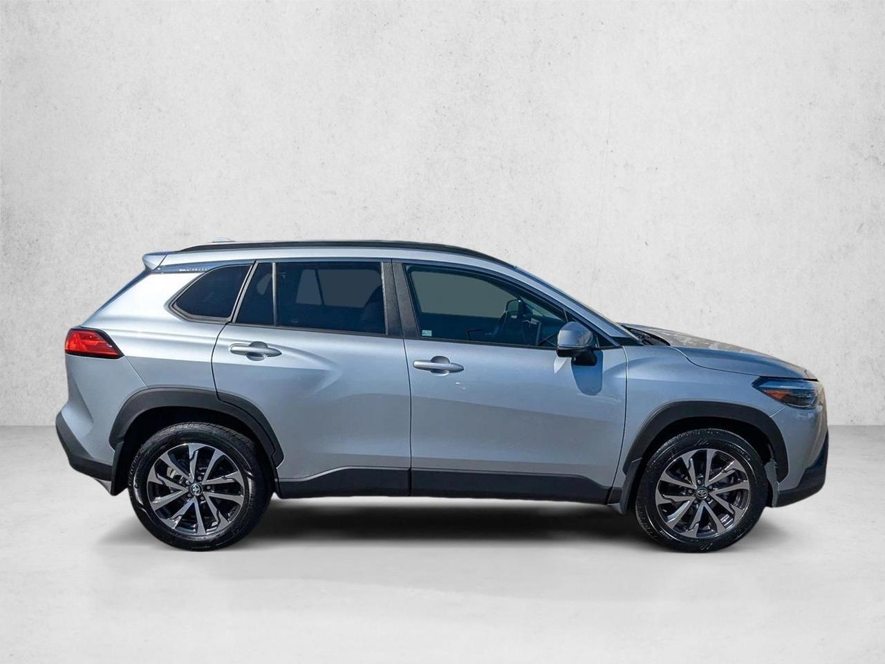 2023 Toyota Corolla Cross XLE Roseville CA