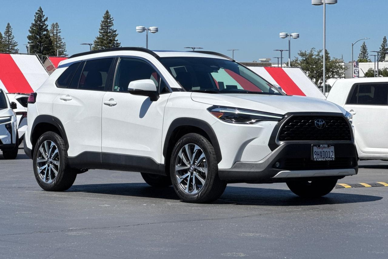 2023 Toyota Corolla Cross XLE Roseville CA