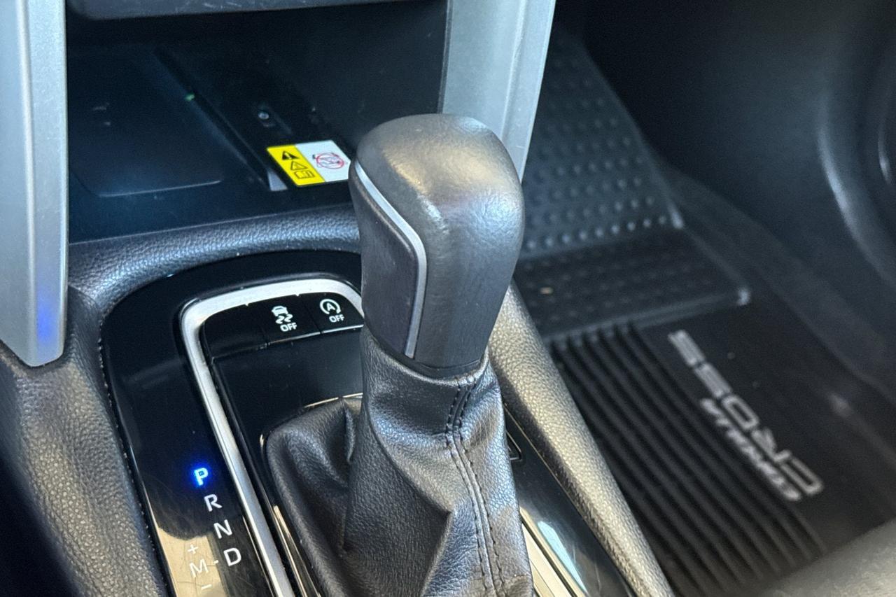 2023 Toyota Corolla Cross XLE Roseville CA