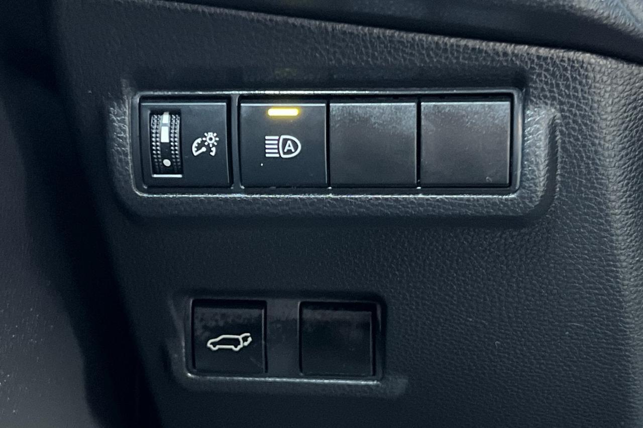 2023 Toyota Corolla Cross XLE Roseville CA