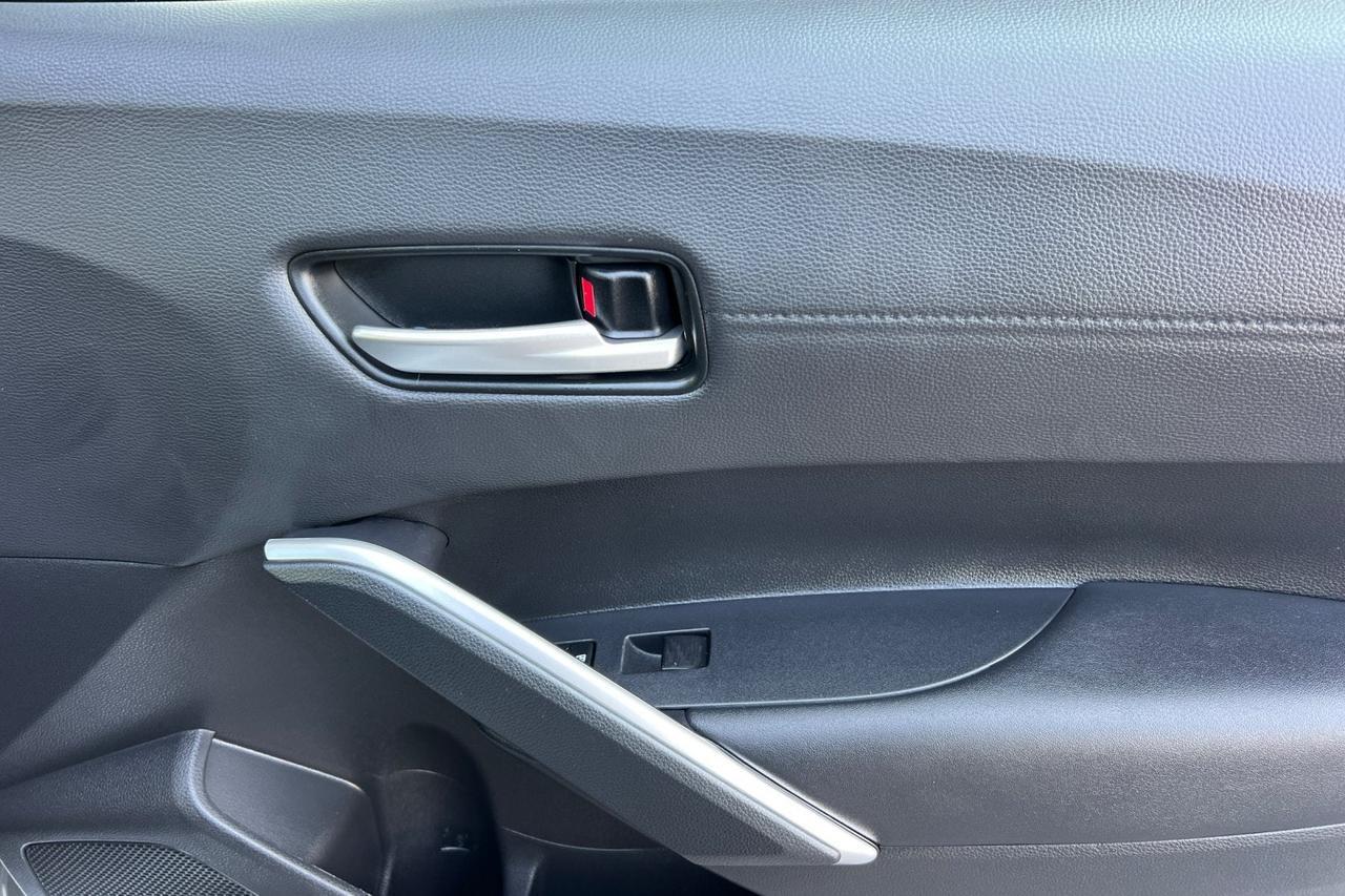 2023 Toyota Corolla Cross XLE Roseville CA