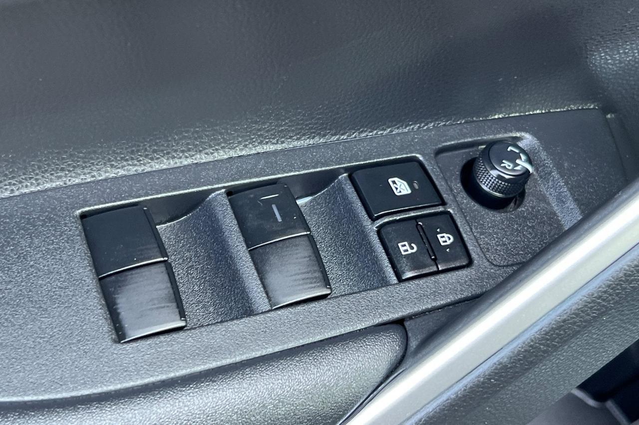 2023 Toyota Corolla Cross XLE Roseville CA