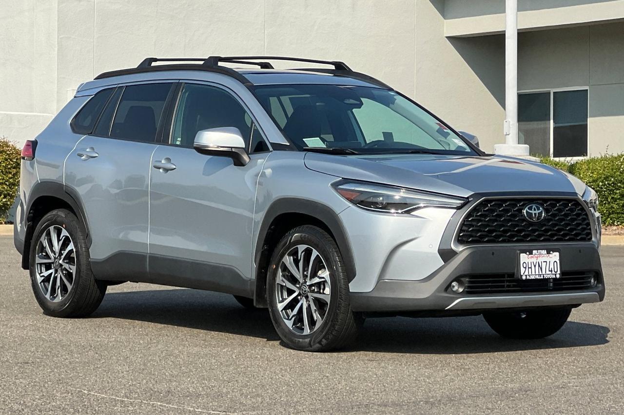 2023 Toyota Corolla Cross XLE Roseville CA