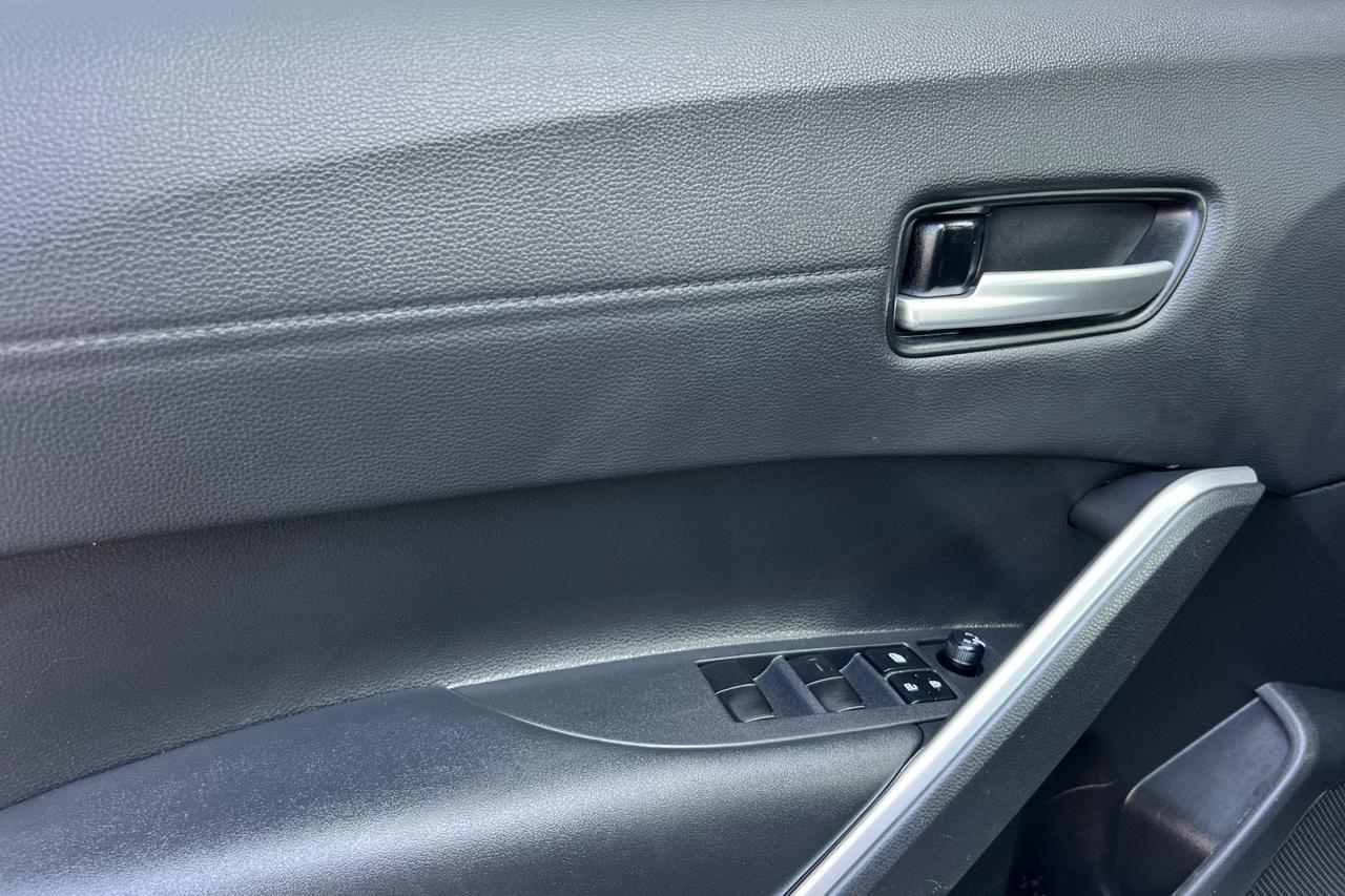 2023 Toyota Corolla Cross XLE Roseville CA