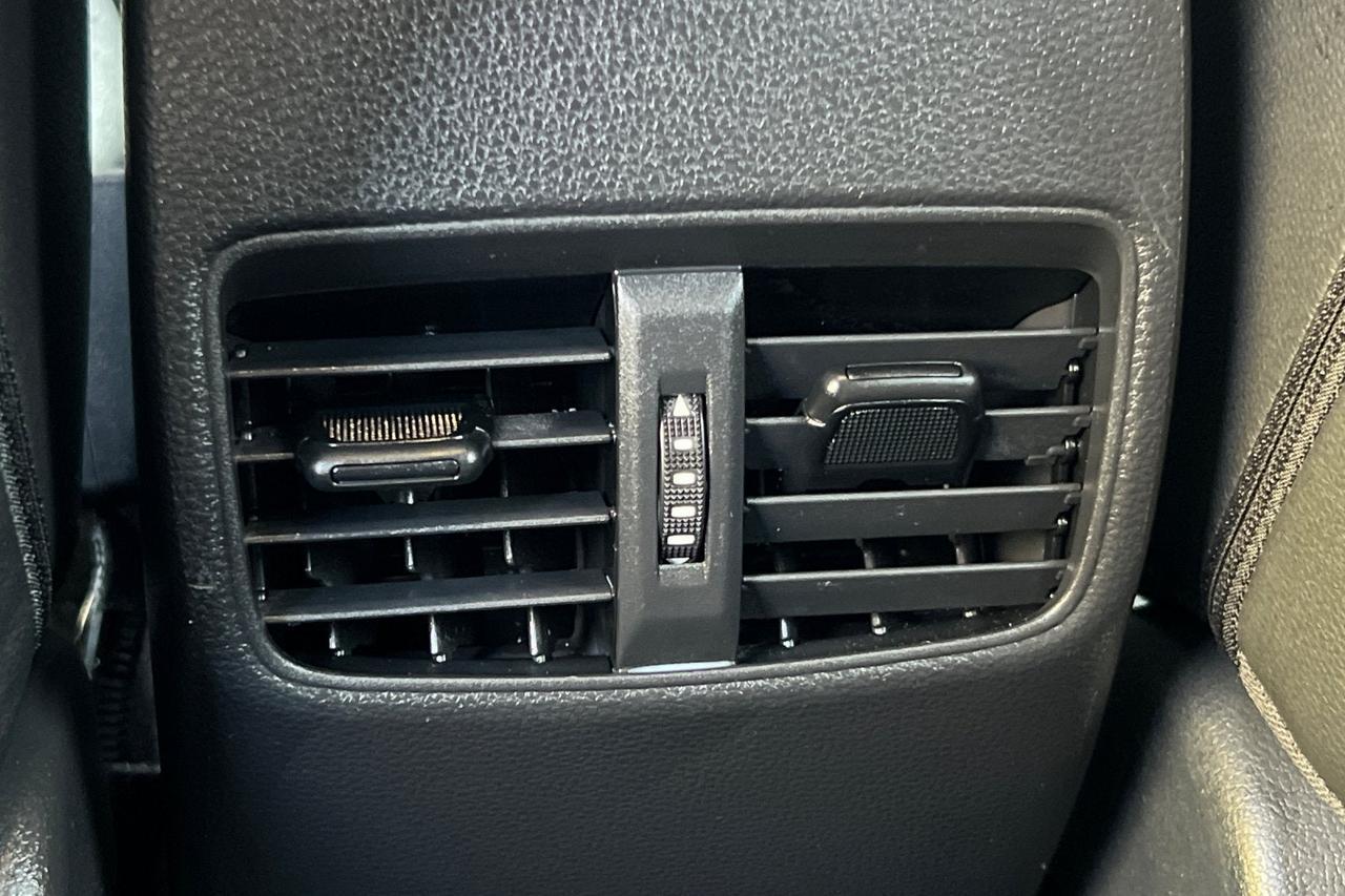 2023 Toyota Corolla Cross XLE Roseville CA