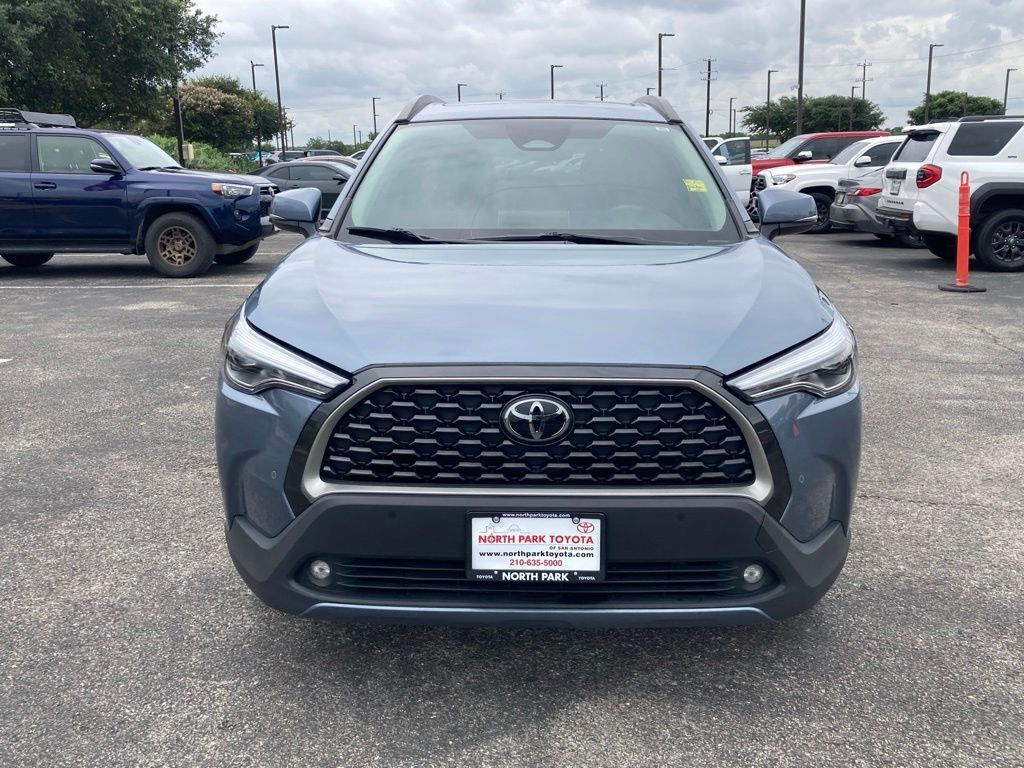 2023 Toyota Corolla Cross XLE