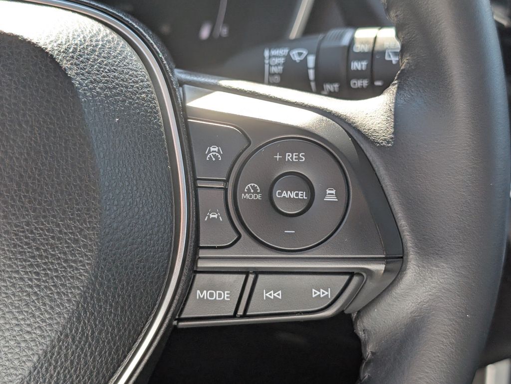 2023 Toyota Corolla Cross XLE Cockeysville MD